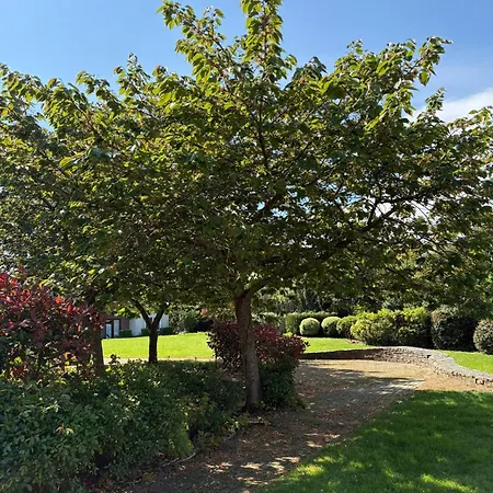 Apartmán Cosy 2-bedroom Near Airport