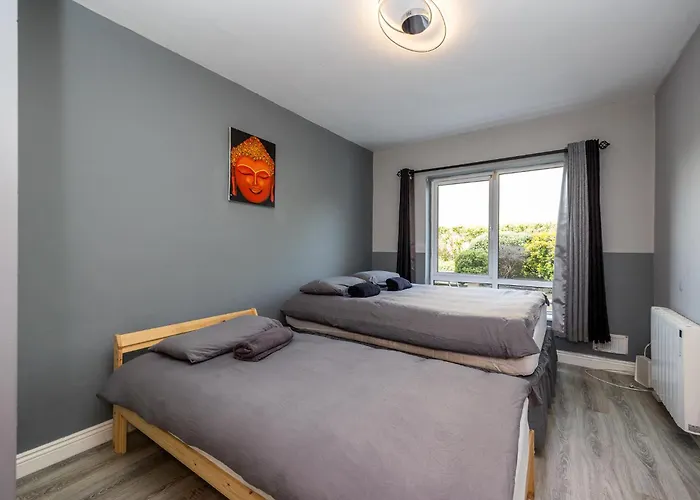 Cosy 2-bedroom Near Airport Dublino